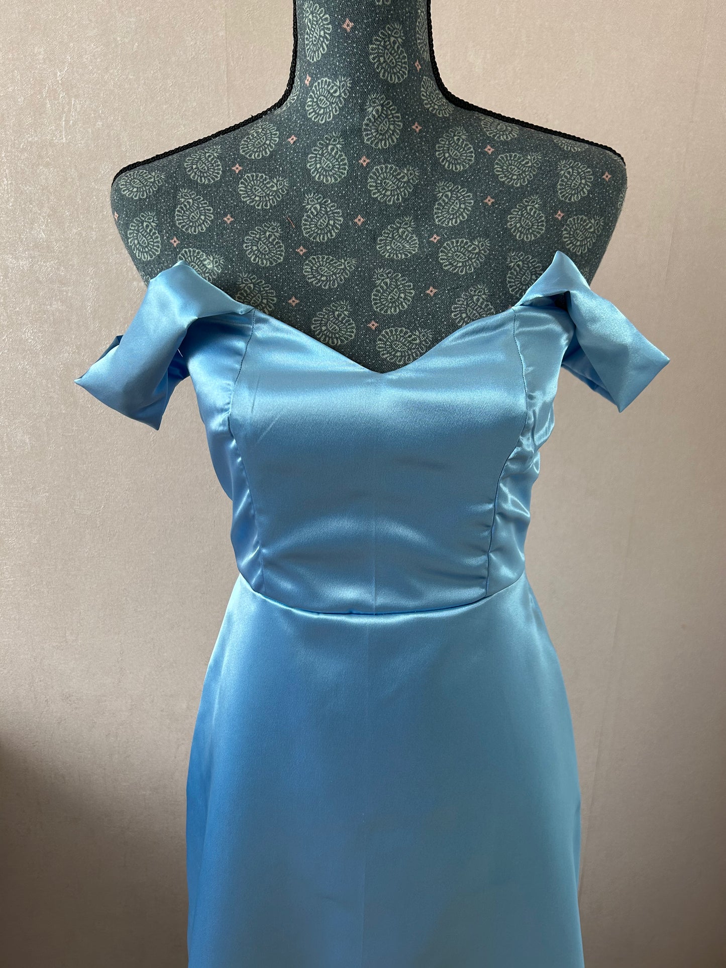 Robe bleu ciel